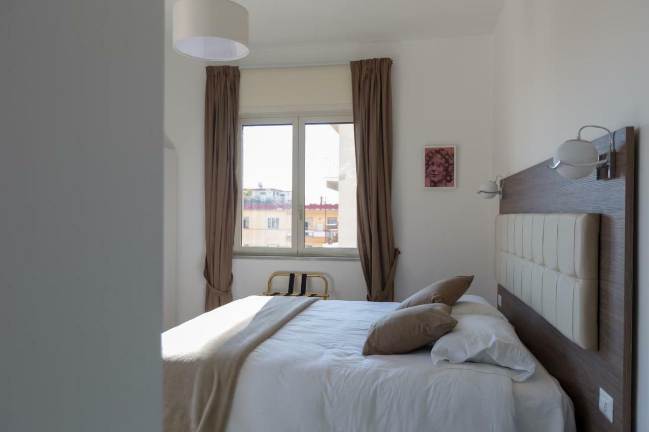 Mergellina Relais Bed and Breakfast Napels Buitenkant foto