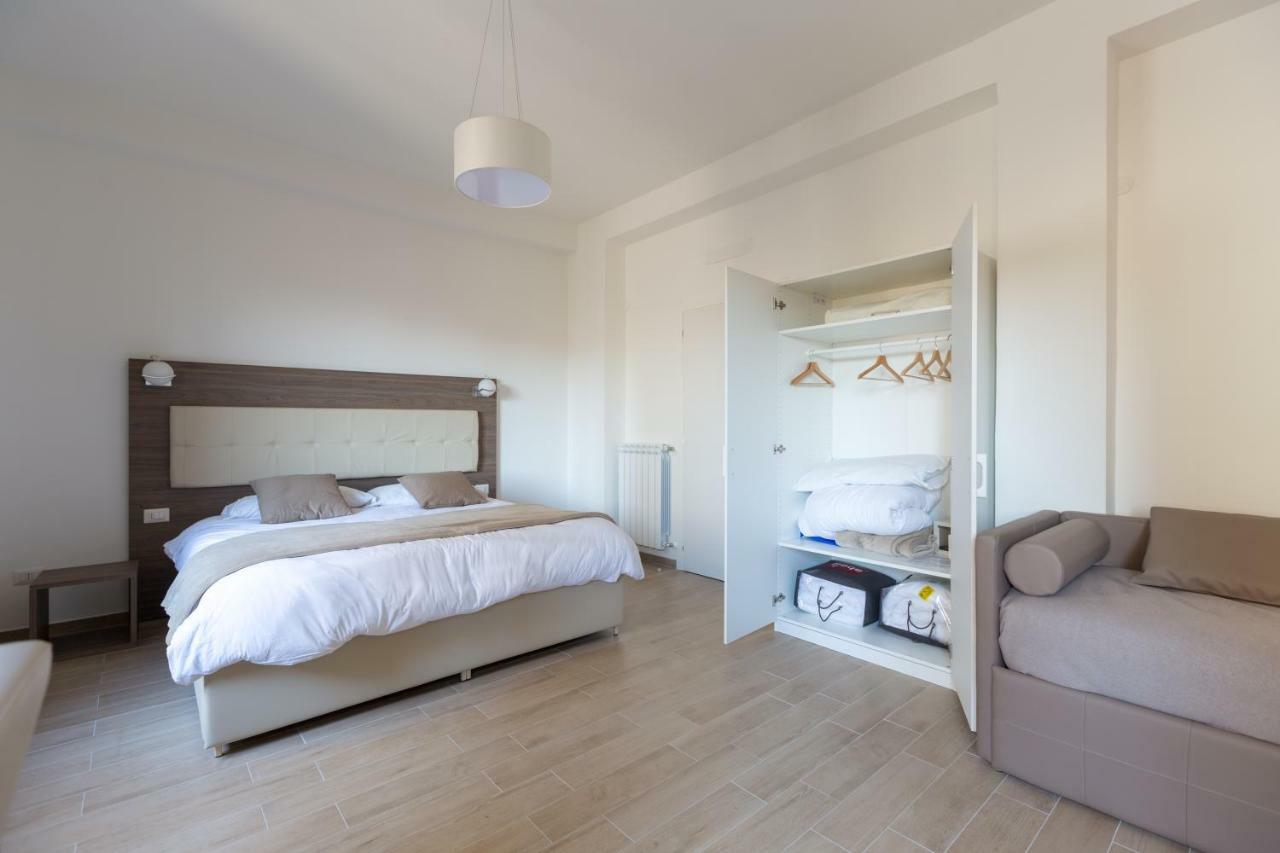 Mergellina Relais Bed and Breakfast Napels Buitenkant foto